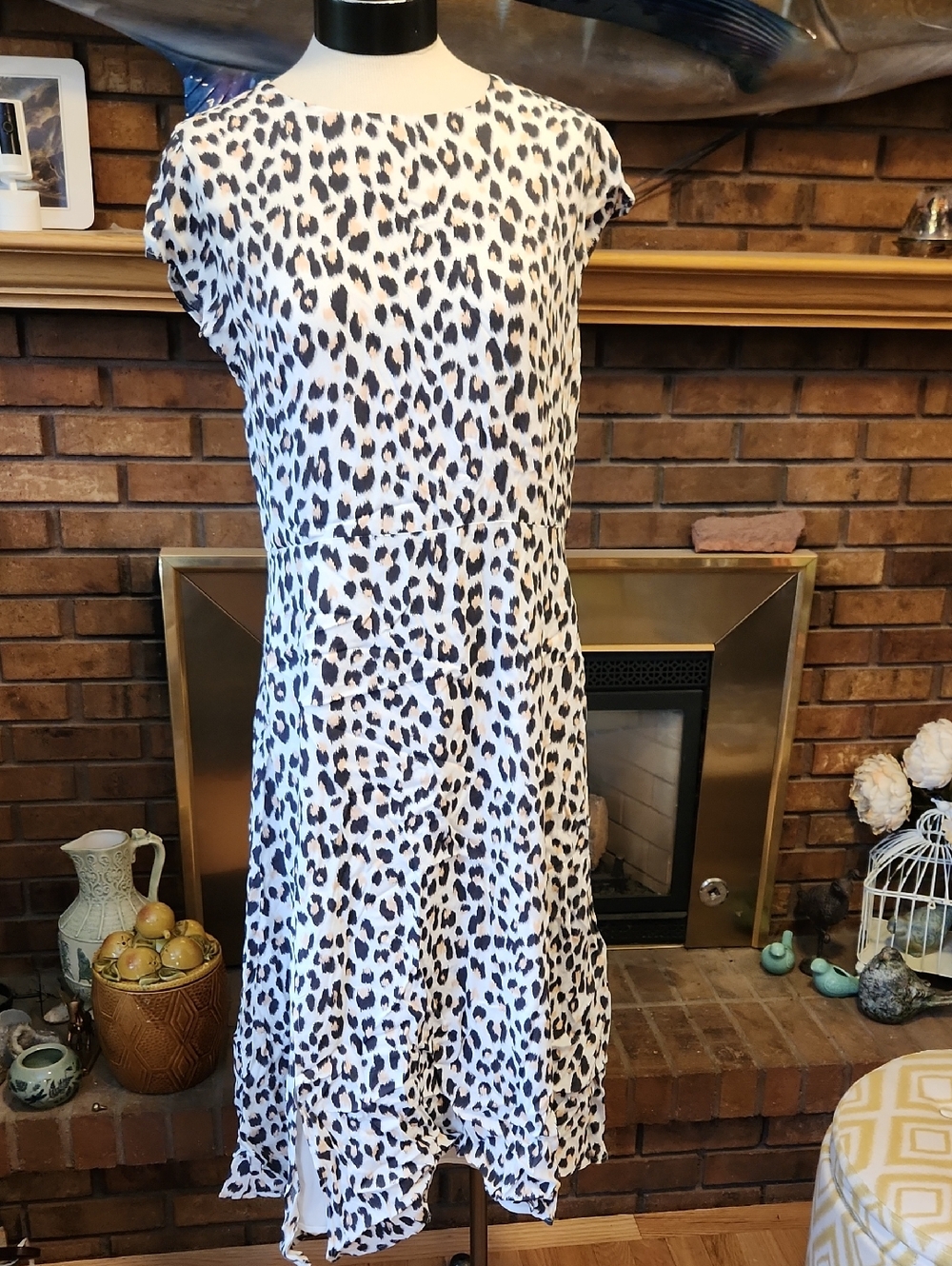 LOFT White Leopard-Print Cap Sleeve Midi Dress Size 12 Lined Spring Summer